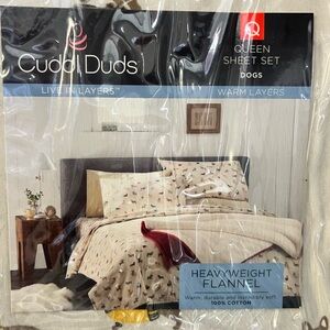 Cuddl Duds Queen Sheet Set - Dog Pattern on Cream- FLANNEL